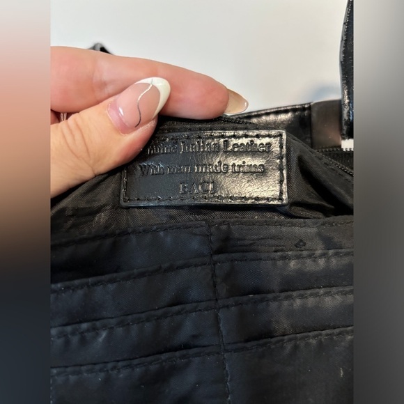 Vintage | Baci Italy | Leather Purse with Silver Square Details - Picture 11 of 11